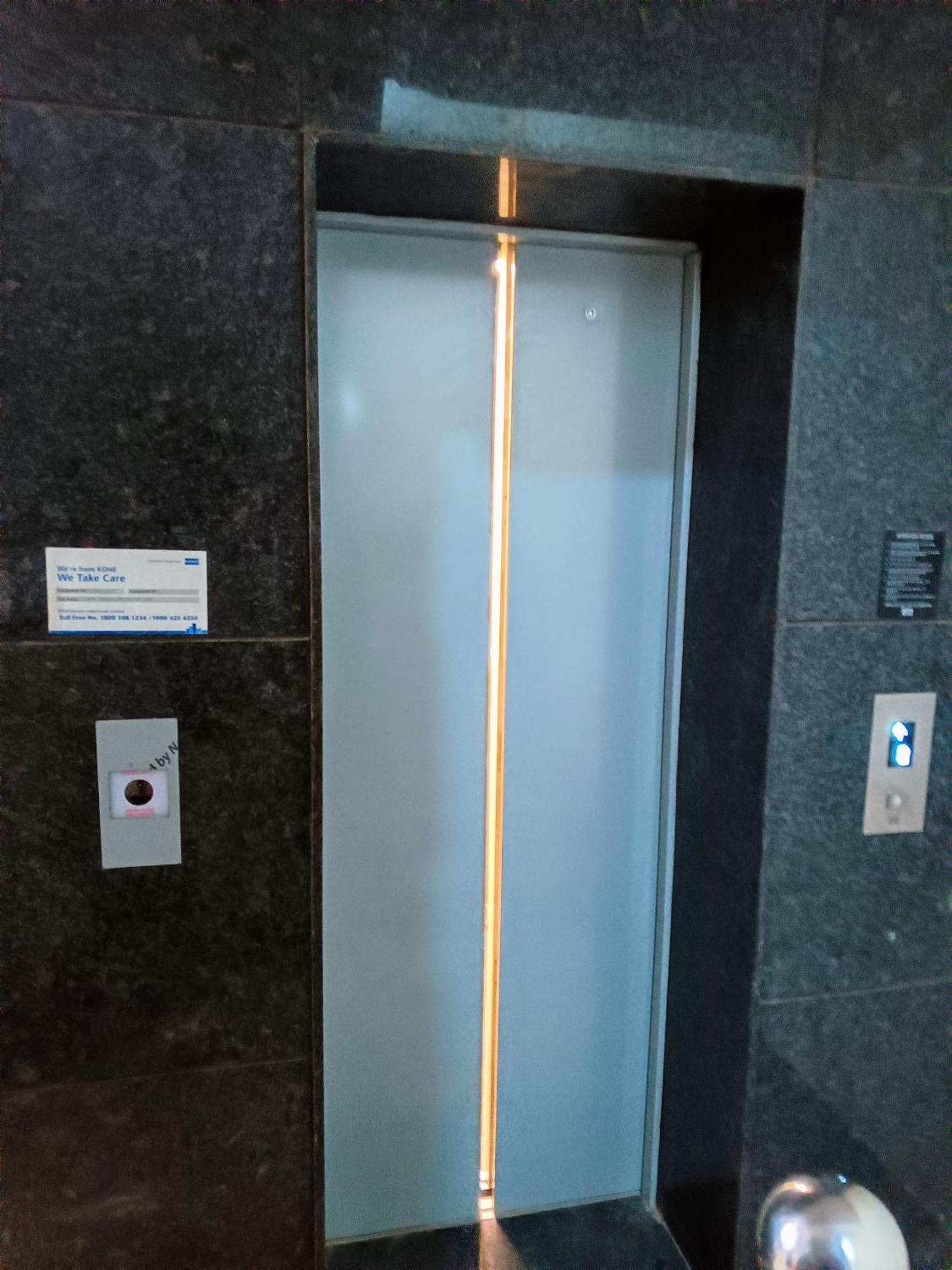 Soooper Hotel Gurgaon Exterior photo